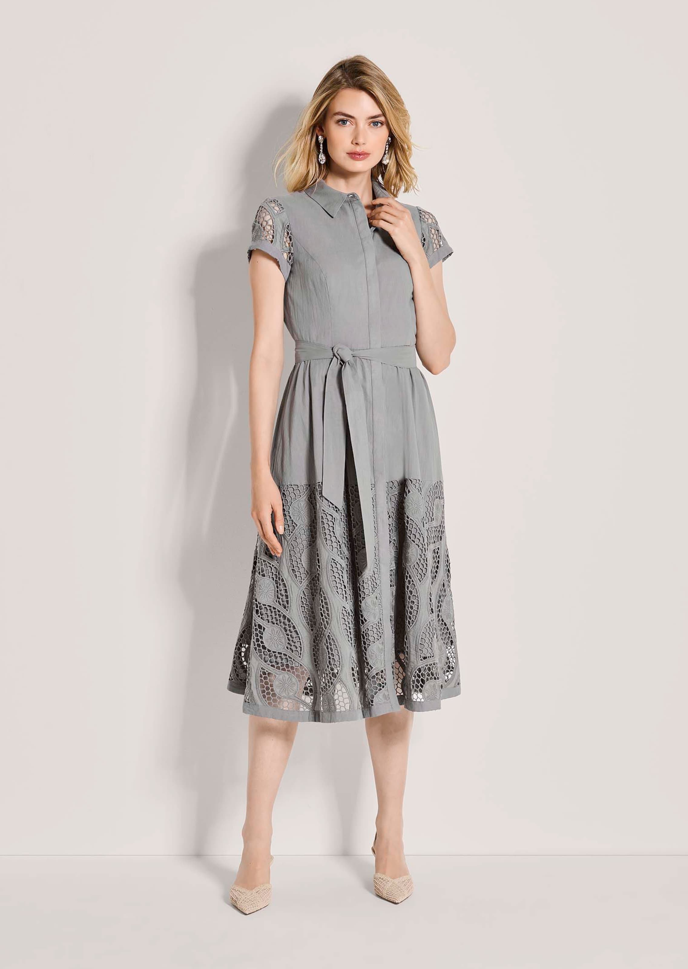 Kleid