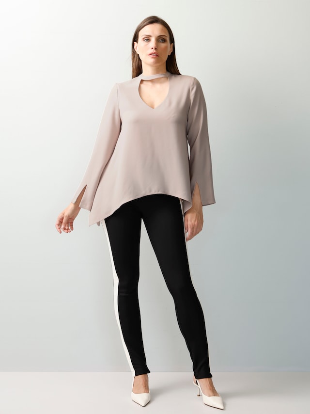 Oversizedbluse mit Cutout 6