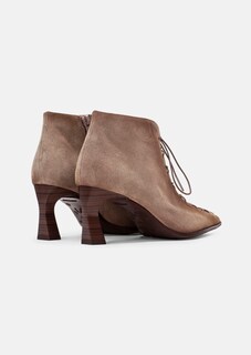 Bottines en cuir avec un laçage original thumbnail 2