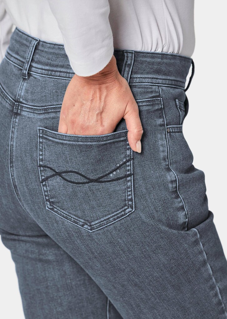 Superbequeme Hose mit Bauchweg-Effekt
