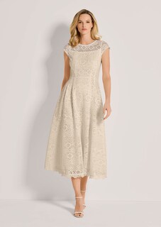 Robe thumbnail 2