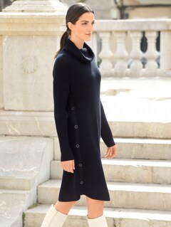 Strickkleid mit dekorativen Knöpfen thumbnail 3