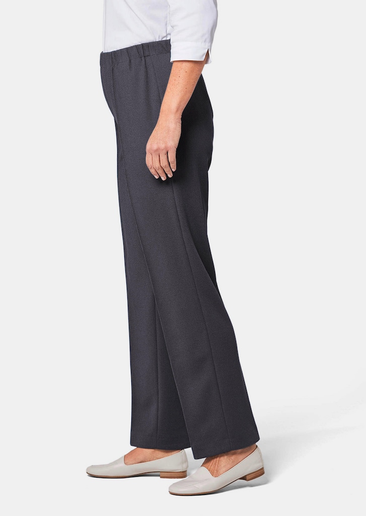 Trageangenehme Rippenhose