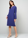 Kleid mit kleinem V-Ausschnitt thumbnail 6