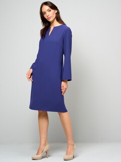 Kleid mit kleinem V-Ausschnitt thumbnail 6