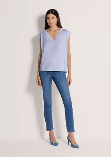 Shirt thumbnail 2
