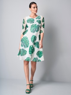Kleid aus Lochspitze thumbnail 6