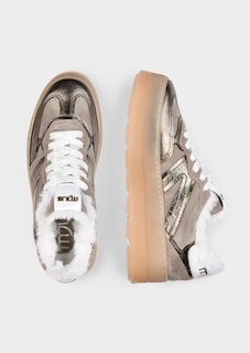 Kuscheliger Sneaker mit Teddyfell thumbnail 2