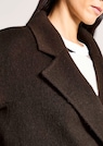Mantel thumbnail 5