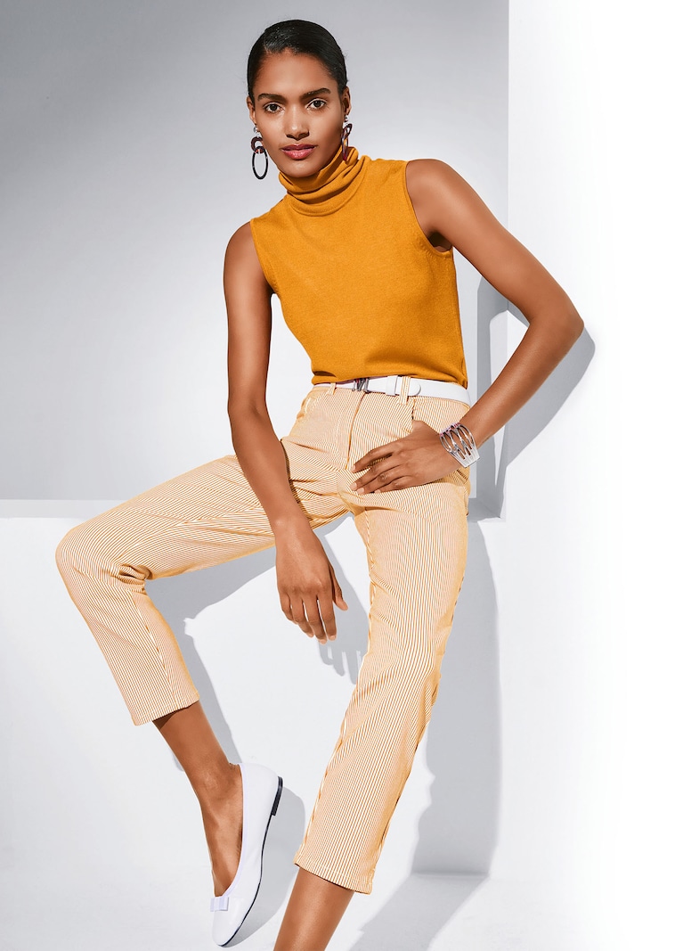 Fein gestreifte Jeans