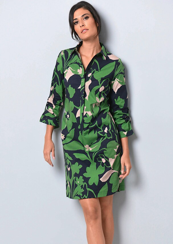 Kleid in sommerlichem Blumendessin 5