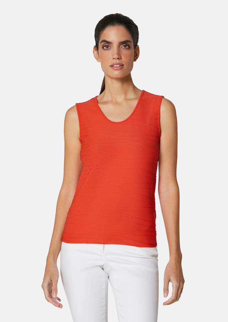 Tank top with wide straps
