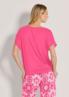 Relaxed summer top in a mixed-material design thumbnail 4