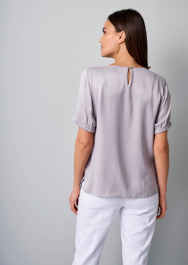 Pullover mit metallischem Garn 2
