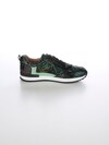 Sneaker thumbnail 2