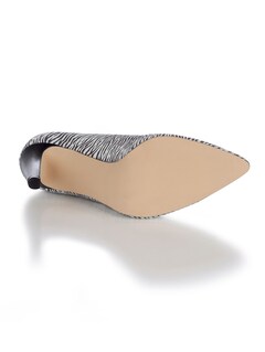 Pumps mit modischem V-Ausschnitt thumbnail 1