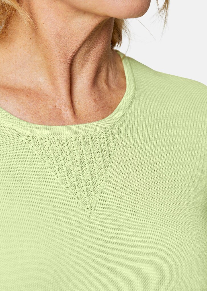 Pull d'été en tricot ajouré 4