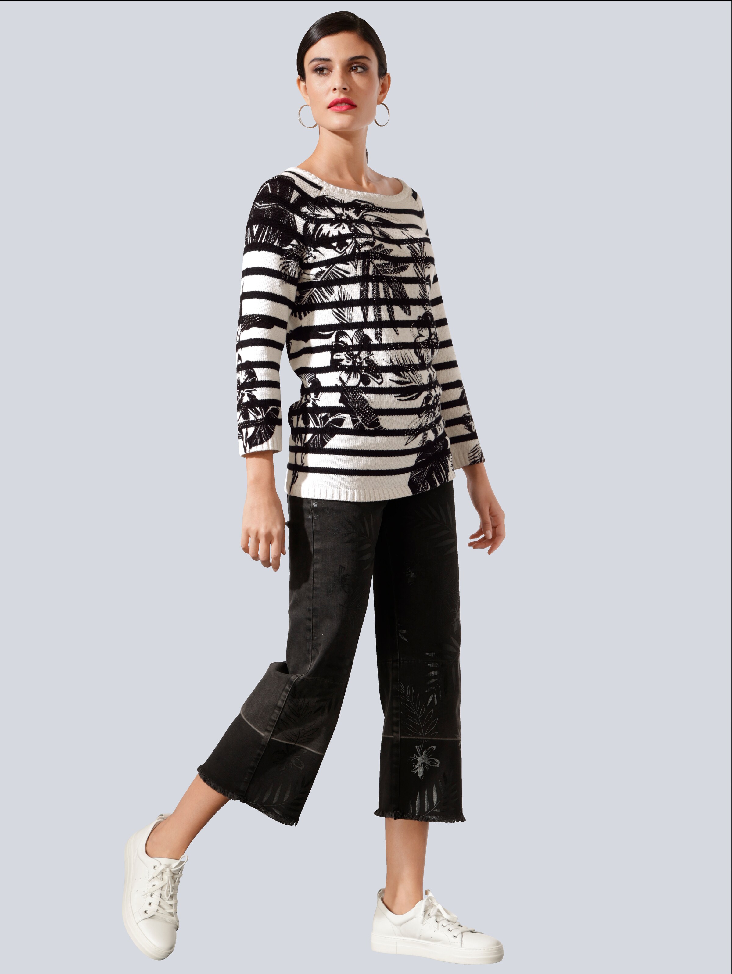 Jeans mit auffallendem Folienprint 3