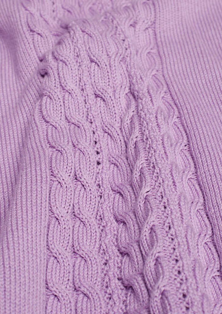 Pull encolure en V