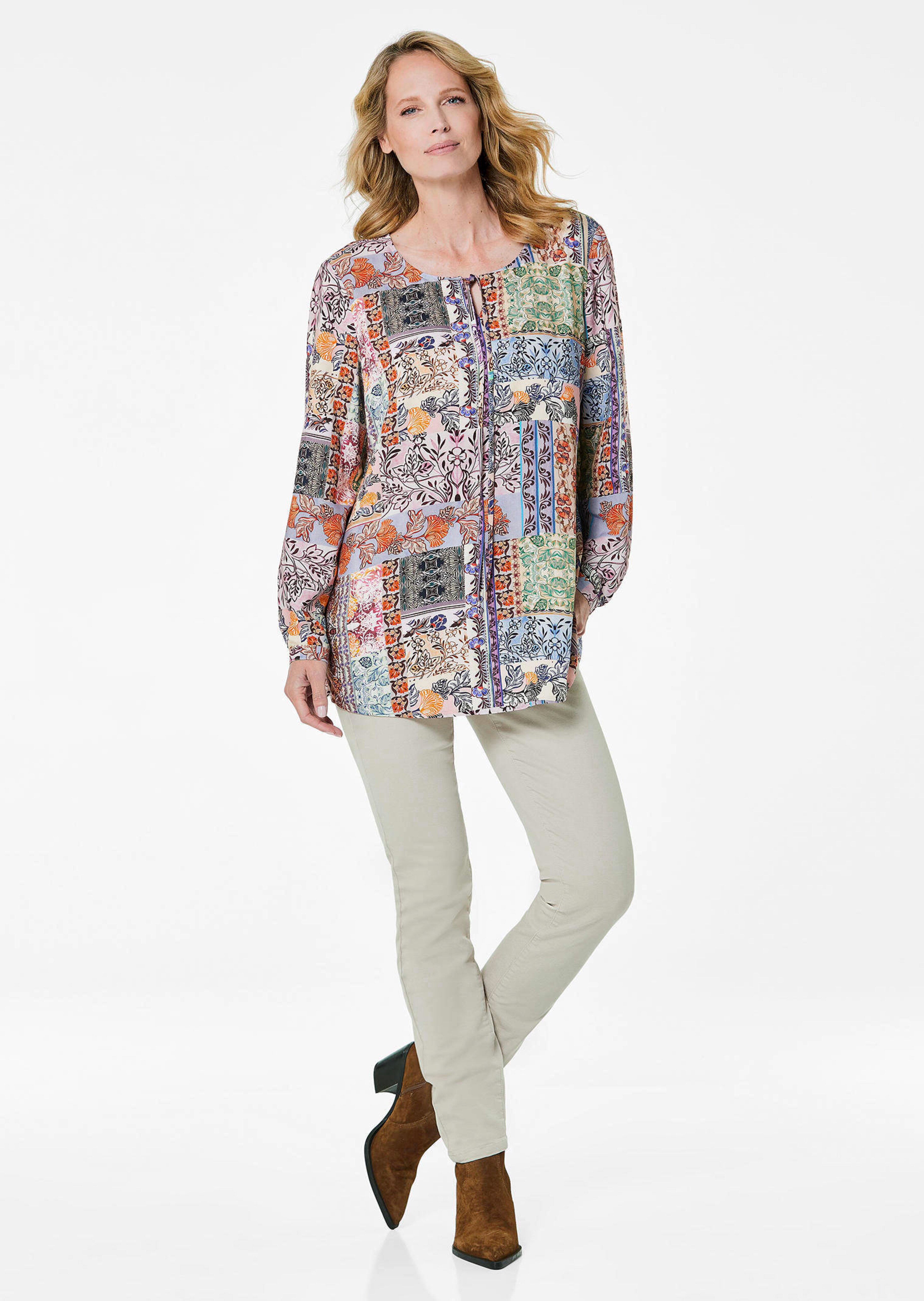 Gedessineerde blouse met bloemenpatroon thumbnail 2