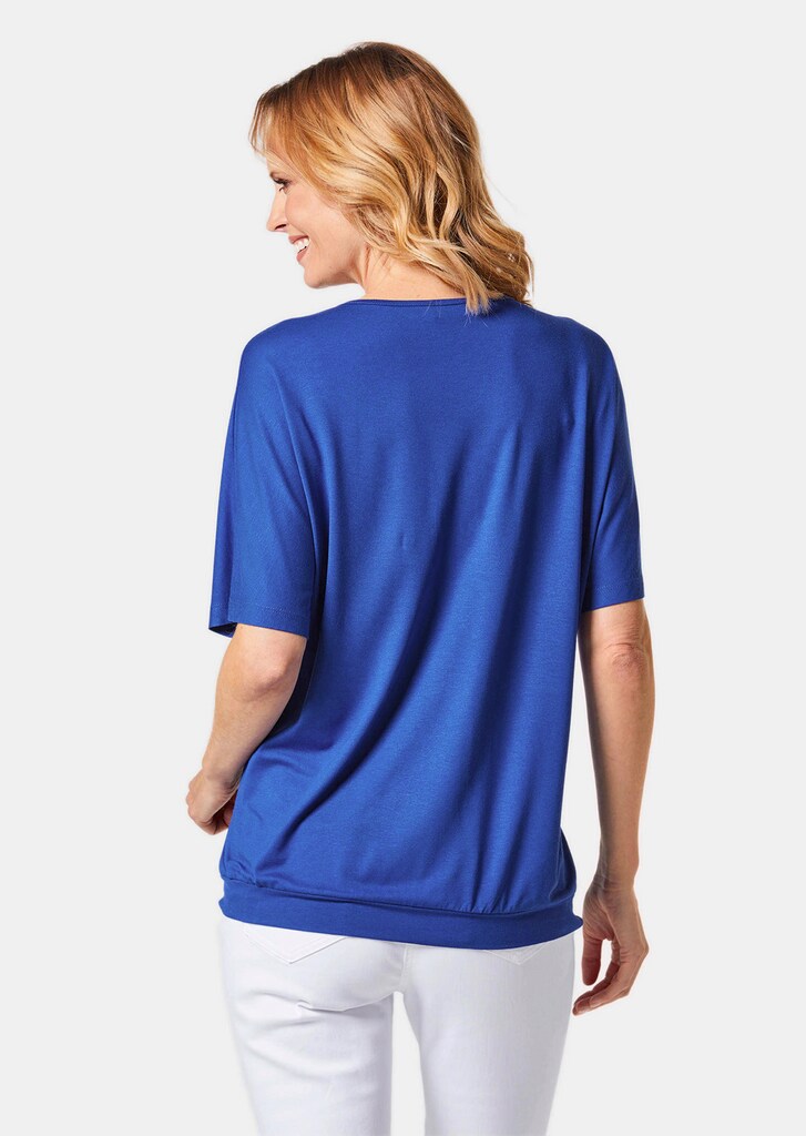 Shirt mit Stickerei