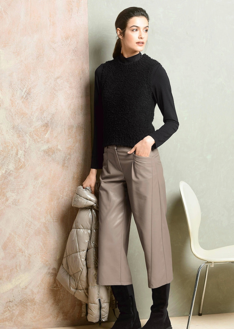Culotte in modischer Lederoptik