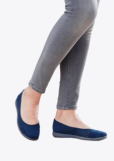 Ballerinas thumbnail 1