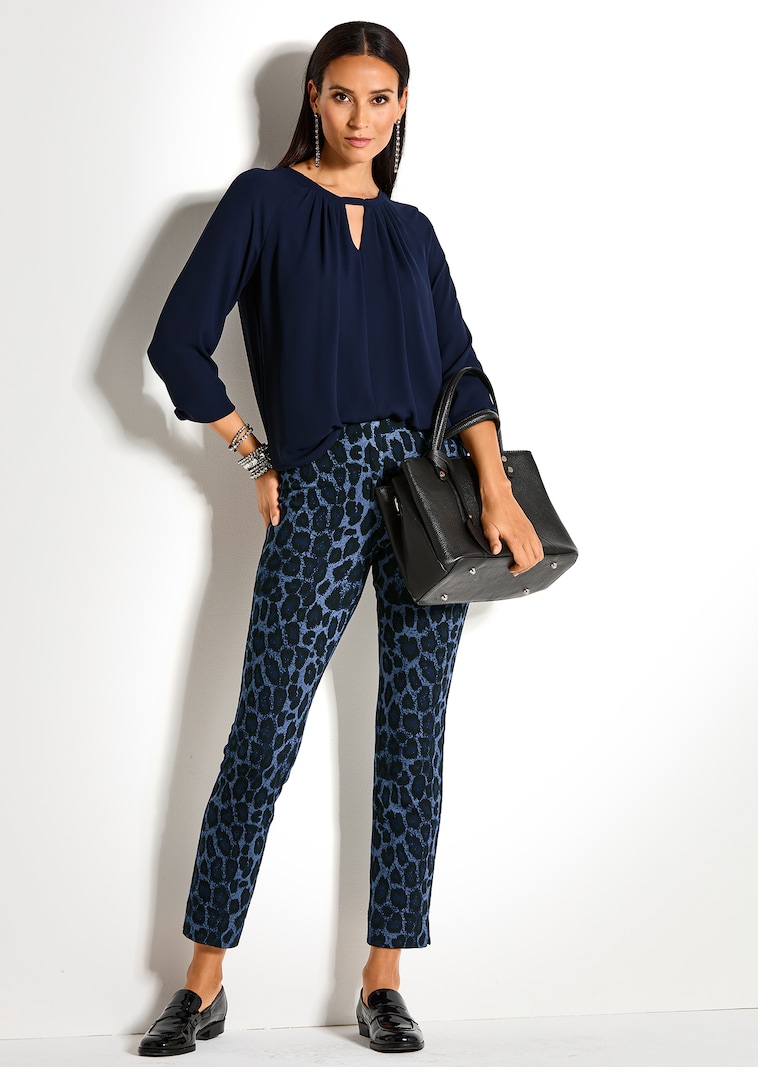 Bluse in bequemer Schlupfform