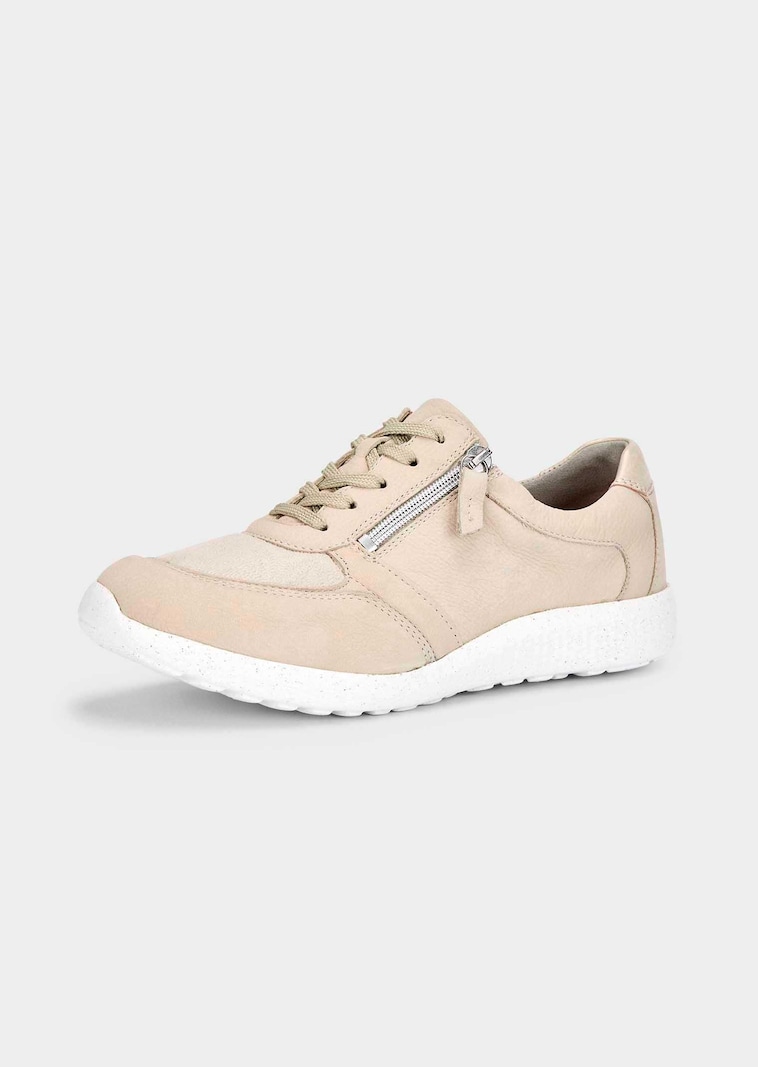 Sneaker mit federnder Luftpolstersohle