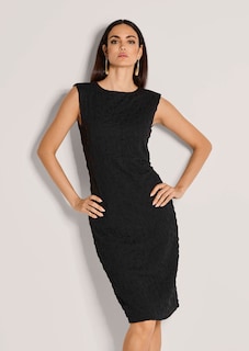 Dress thumbnail 1