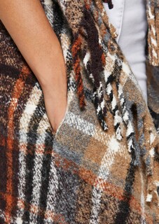 Poncho thumbnail 5