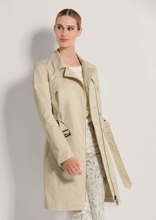 Trench coat thumbnail 1