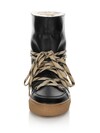 Boot mit zierenden Senkeln thumbnail 1