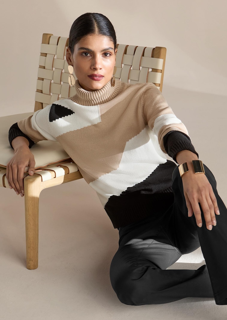 Rollkragen-Pullover mit geometrischem Muster