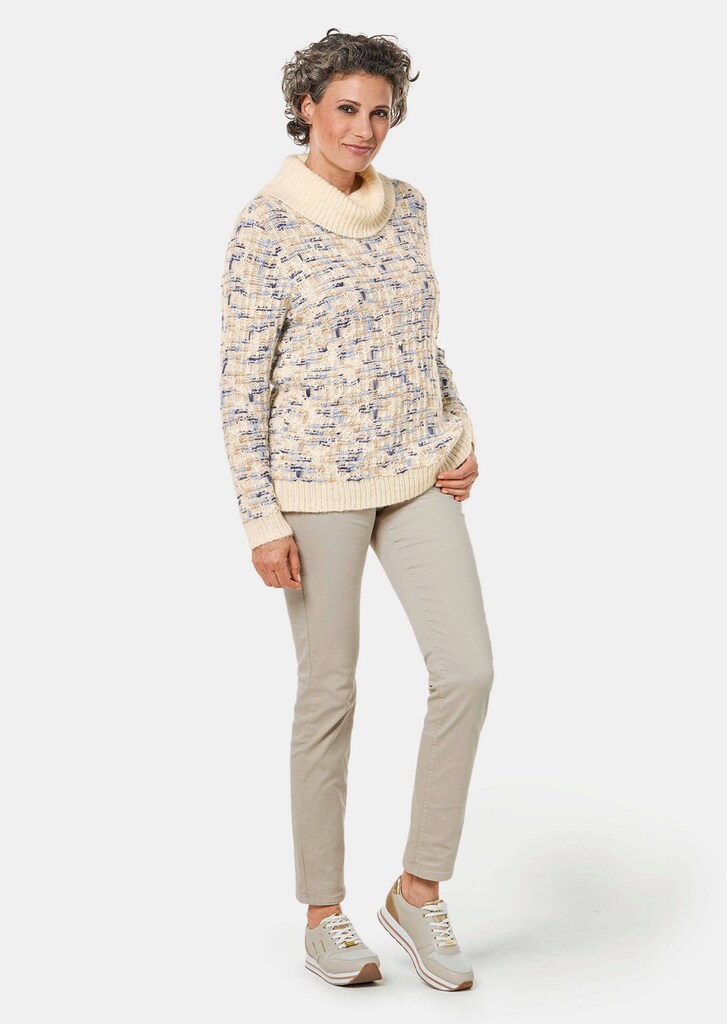 Pullover mit halsfernem Rollkragen