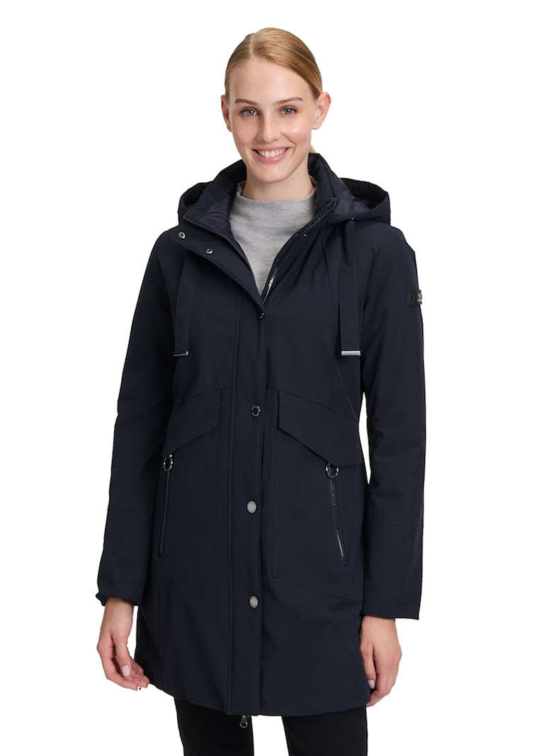 Softshell-Outdoorjacke mit abnehmbarer Kapuze