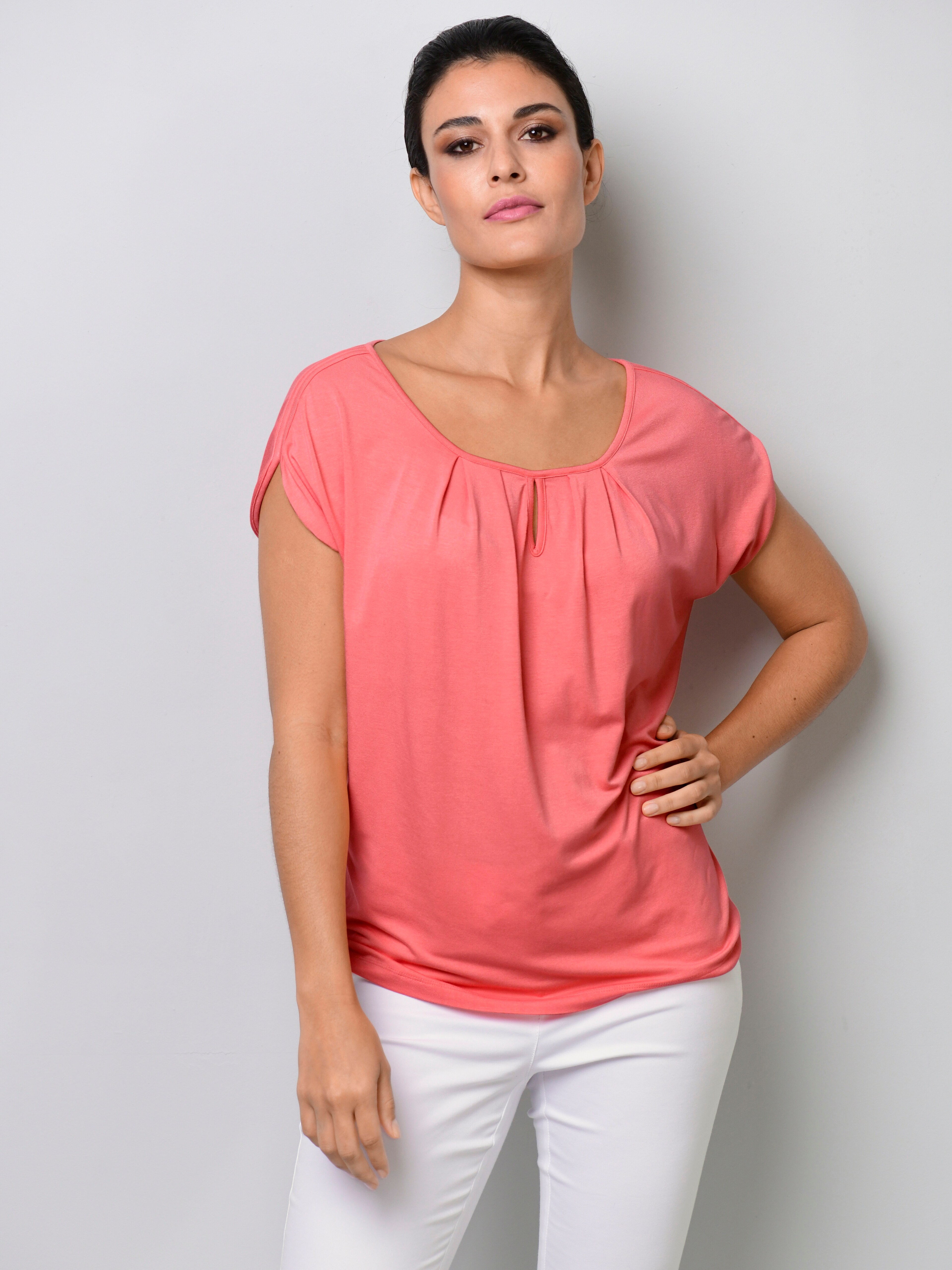 Shirt mit Cut Out im Vorderteil