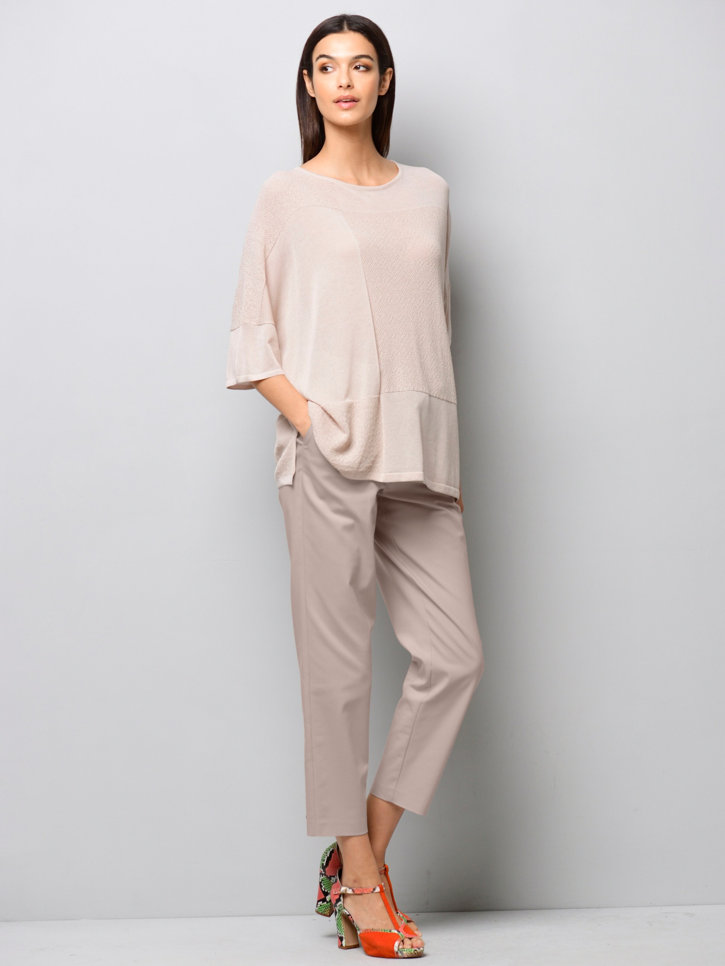 Pullover mit überschnittener Schulter