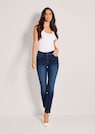 Jeans thumbnail 2