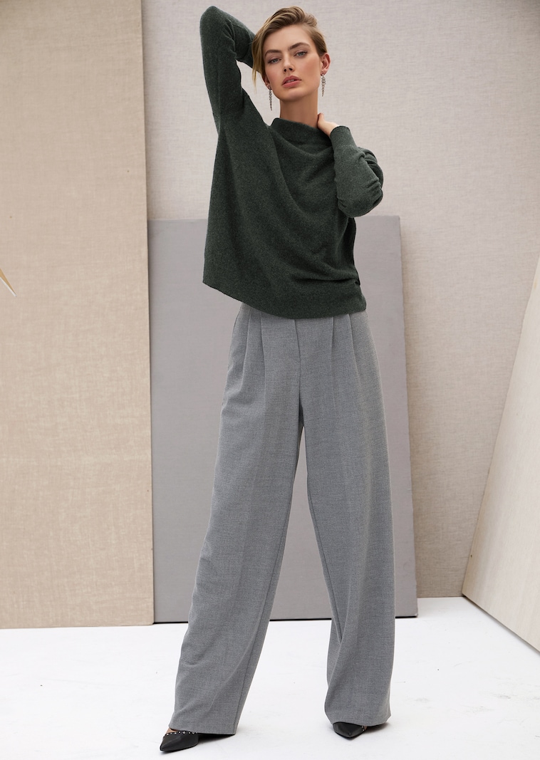 Kaschmir-Pullover mit Stehkragen