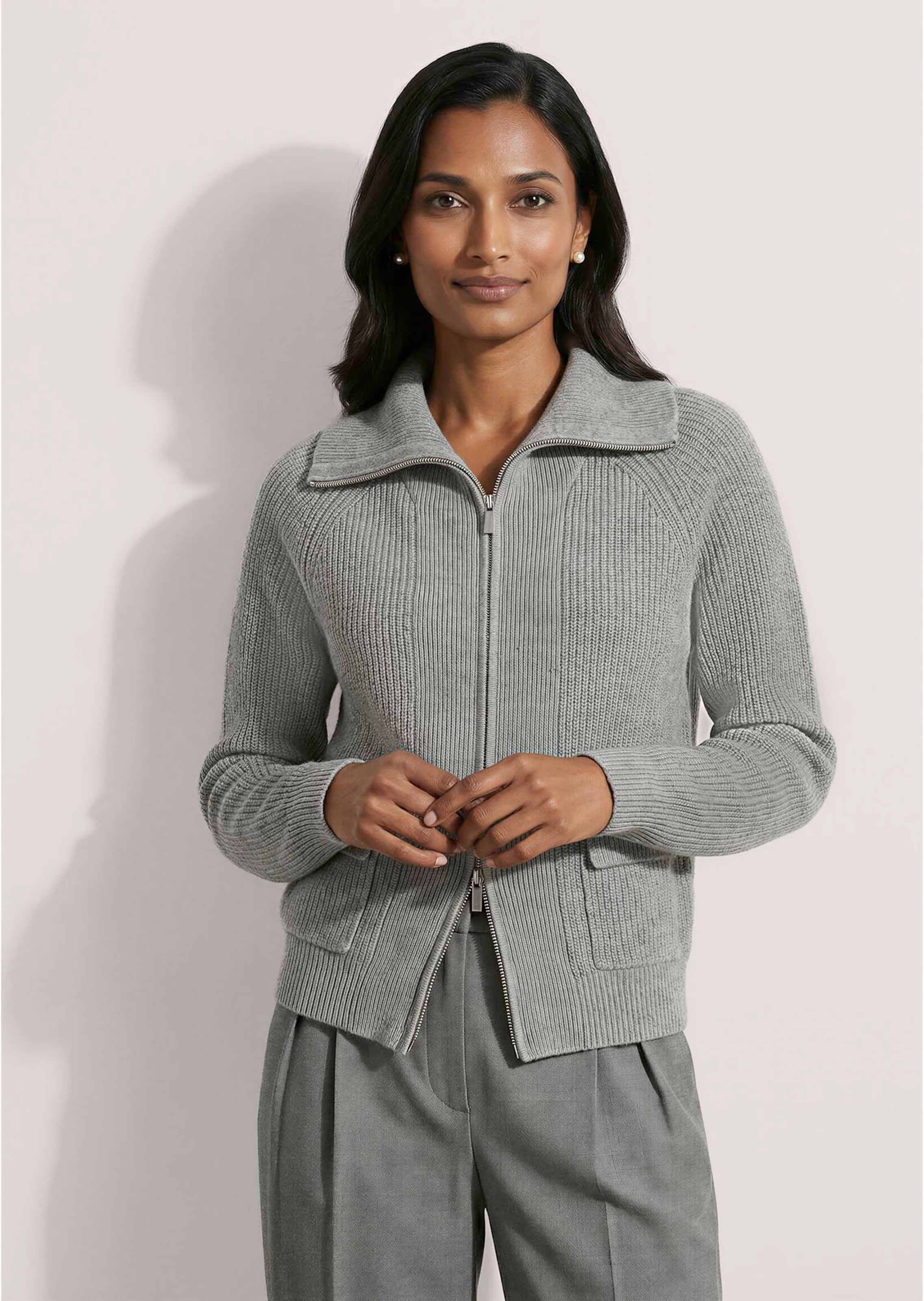 Tricot jasje in blousonstijl met 2-wegritssluiting