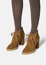 Veloursleder-Stiefelette mit Absatz thumbnail 1