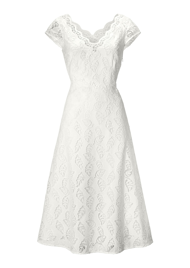 Lace dress in midi length