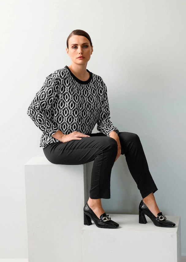 Bluse in grafischem Kettendessin 3