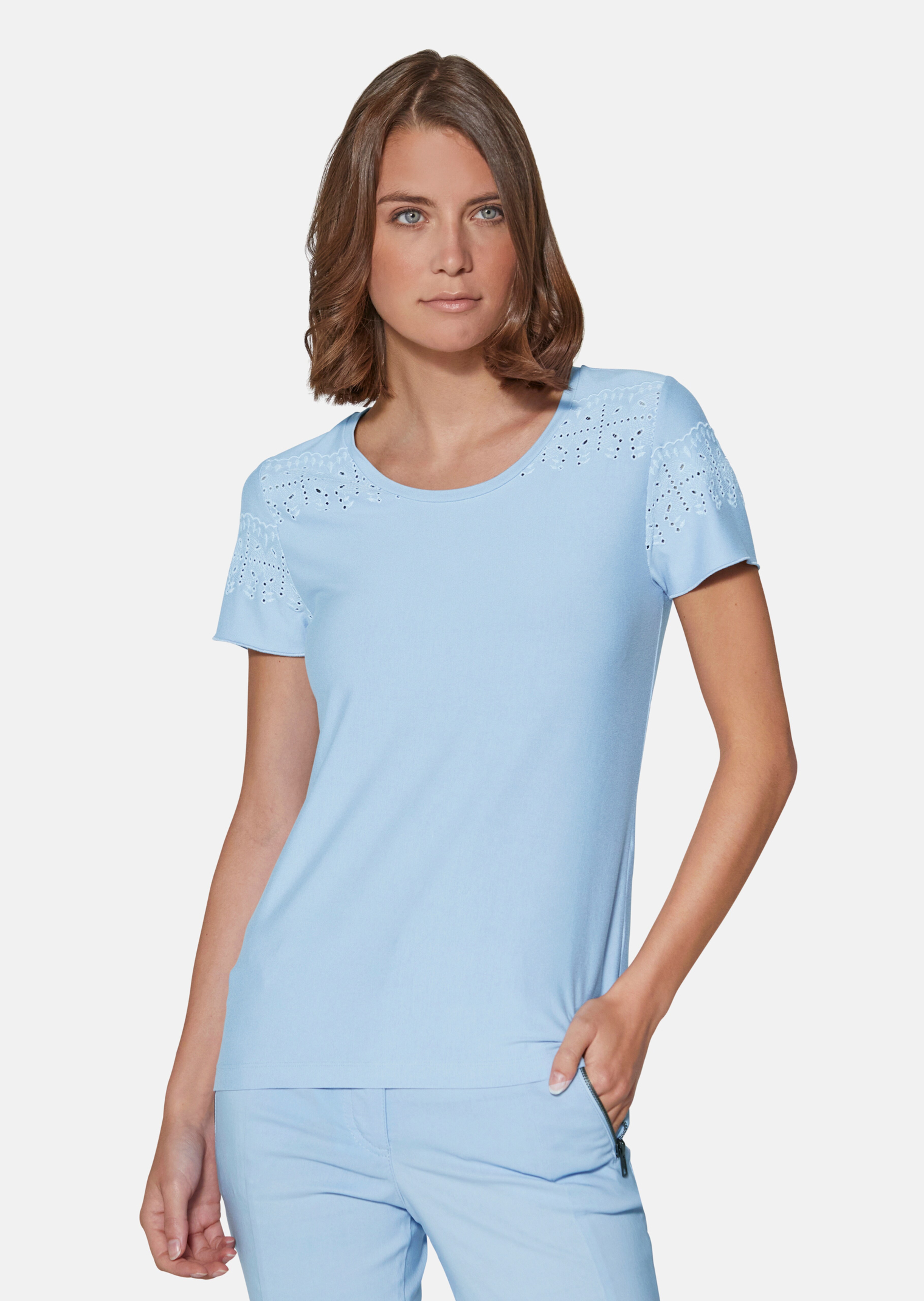 Shirt mit Lochstickerei
