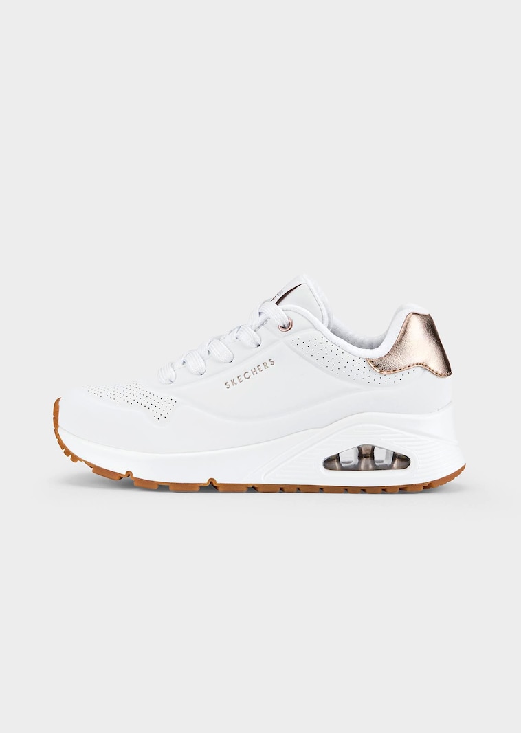 Tennarit, joissa benji-nauhakiinnitys