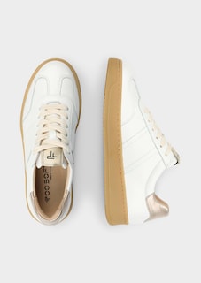 Sneakers thumbnail 2