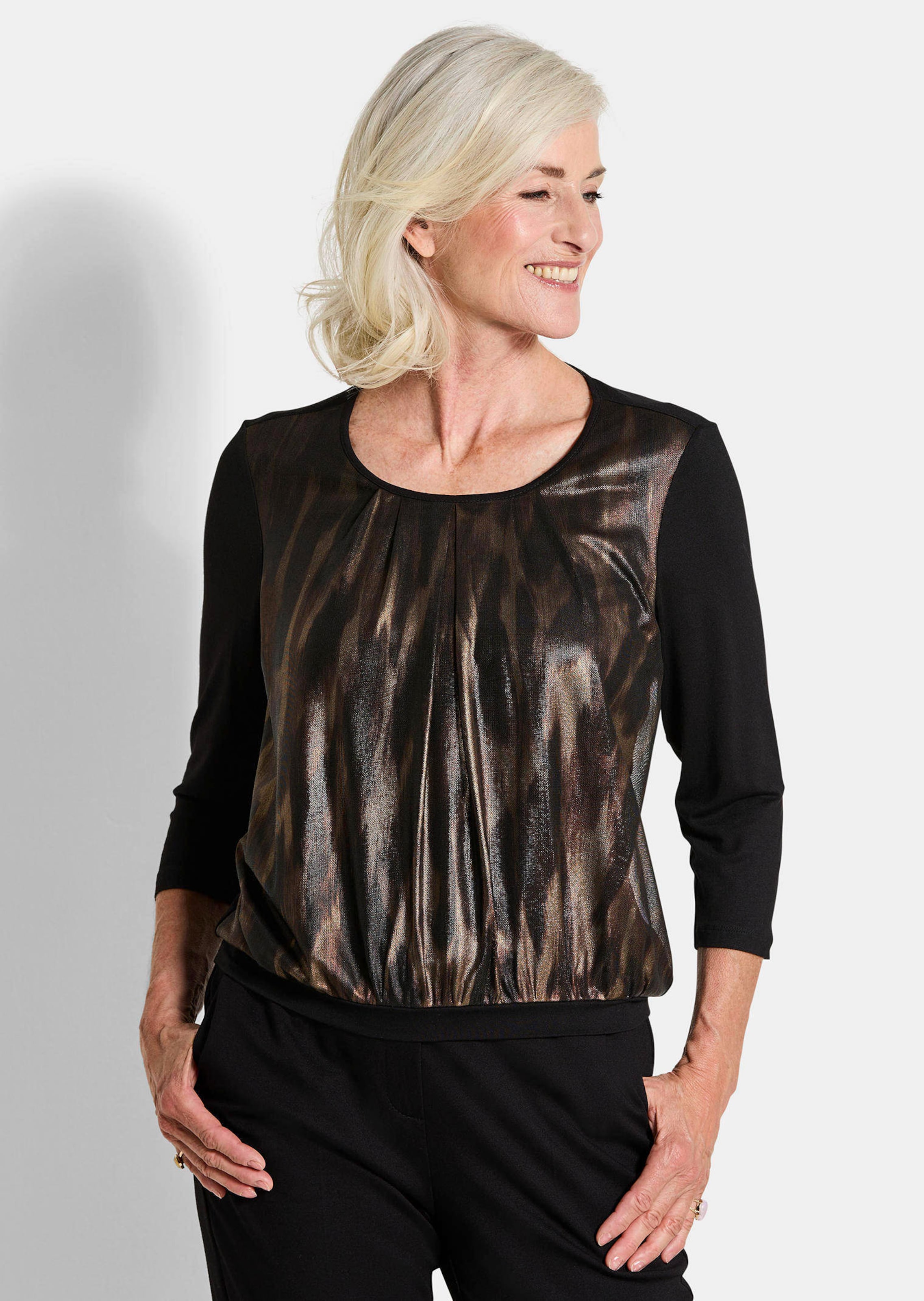 Stretchbequemes Blusenshirt mit schimmerndem Druck