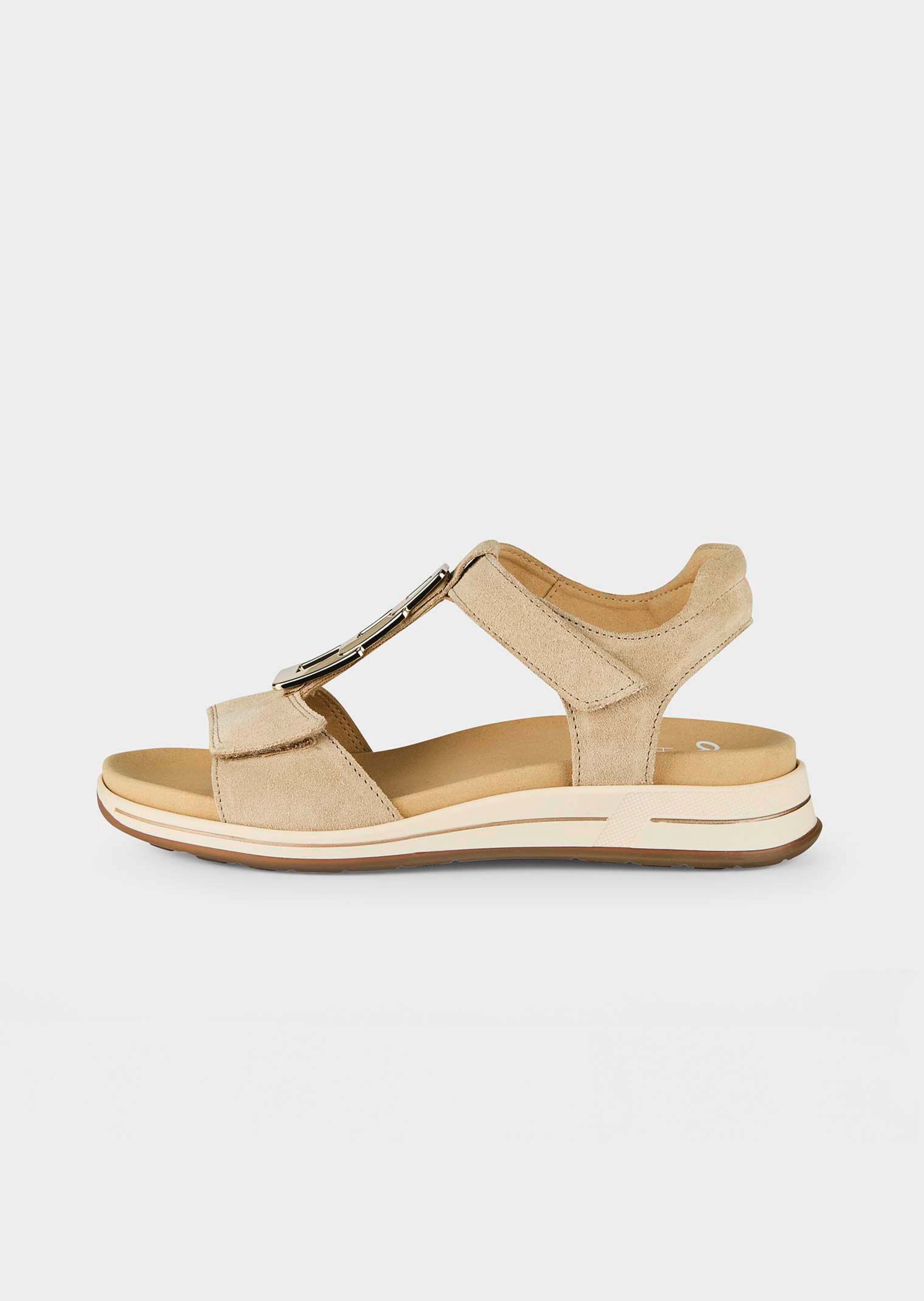 Sandale mit auswechselbarem Fußbett