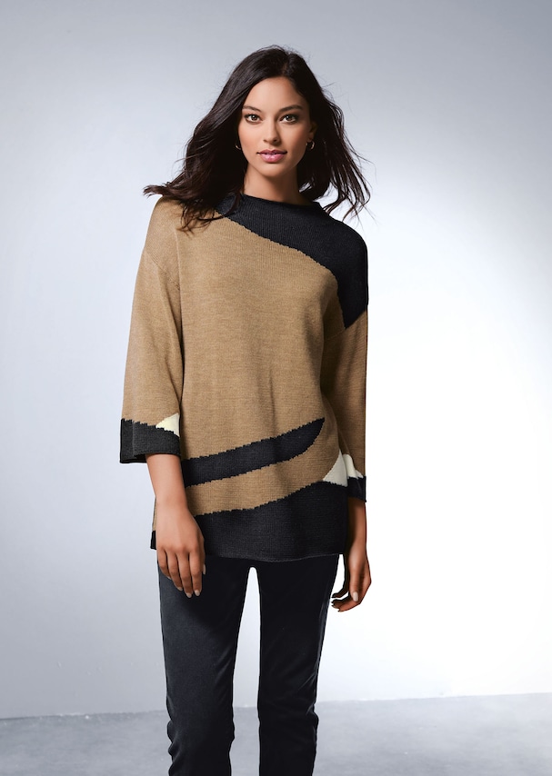 Jumper with intarsia pattern